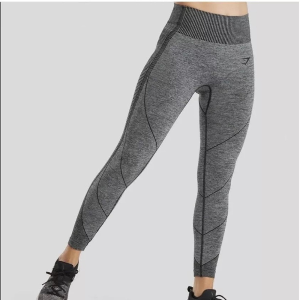 Gymshark Women's Hyper Amplify Seamless Leggings - size Medium
